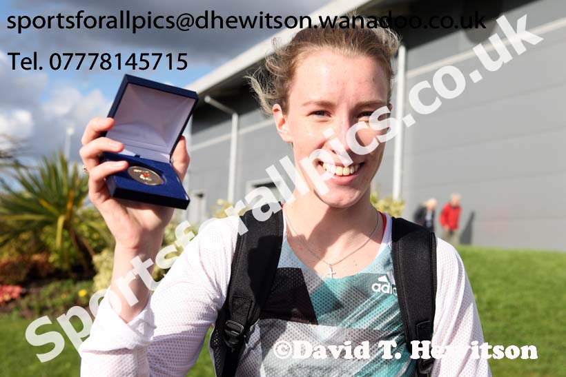 Senior women Northern 6 and 4 Stage Road Relays. Photo: David T. Hewitson/Sports for All Pics